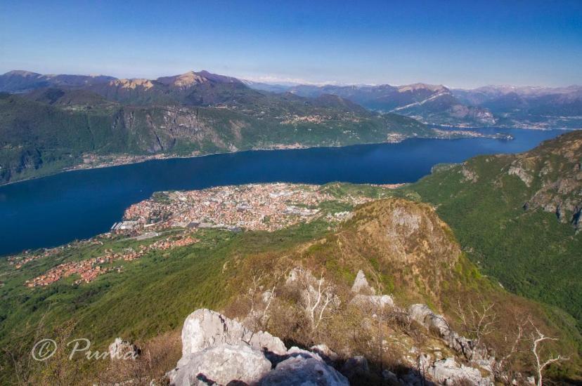 La Casina Al Lago Mandello del Lario Bagian luar foto