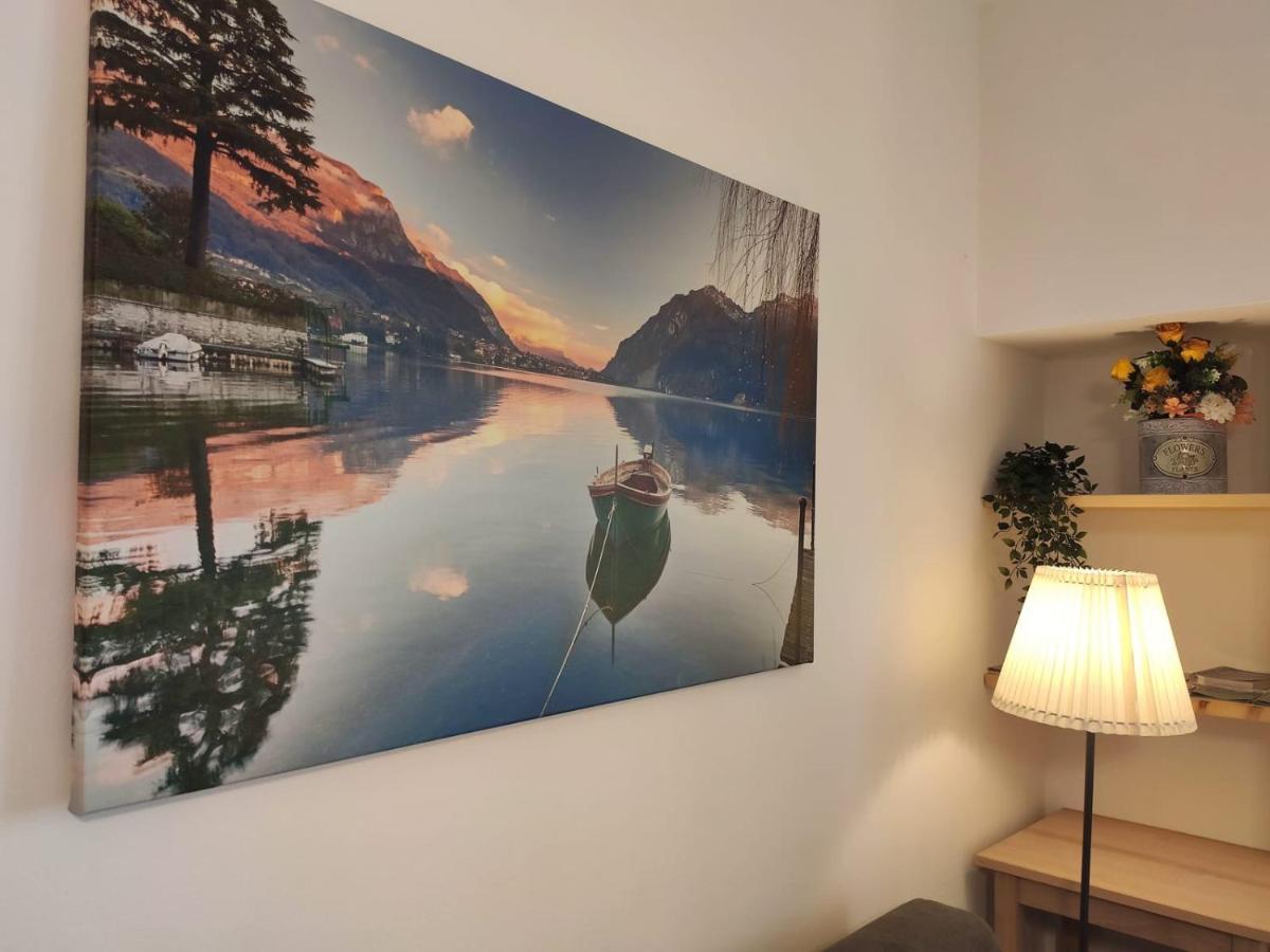 La Casina Al Lago Mandello del Lario Bagian luar foto